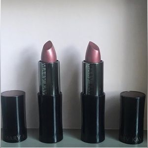 2 Mary Kay Whipped Berries Creme Lipsticks